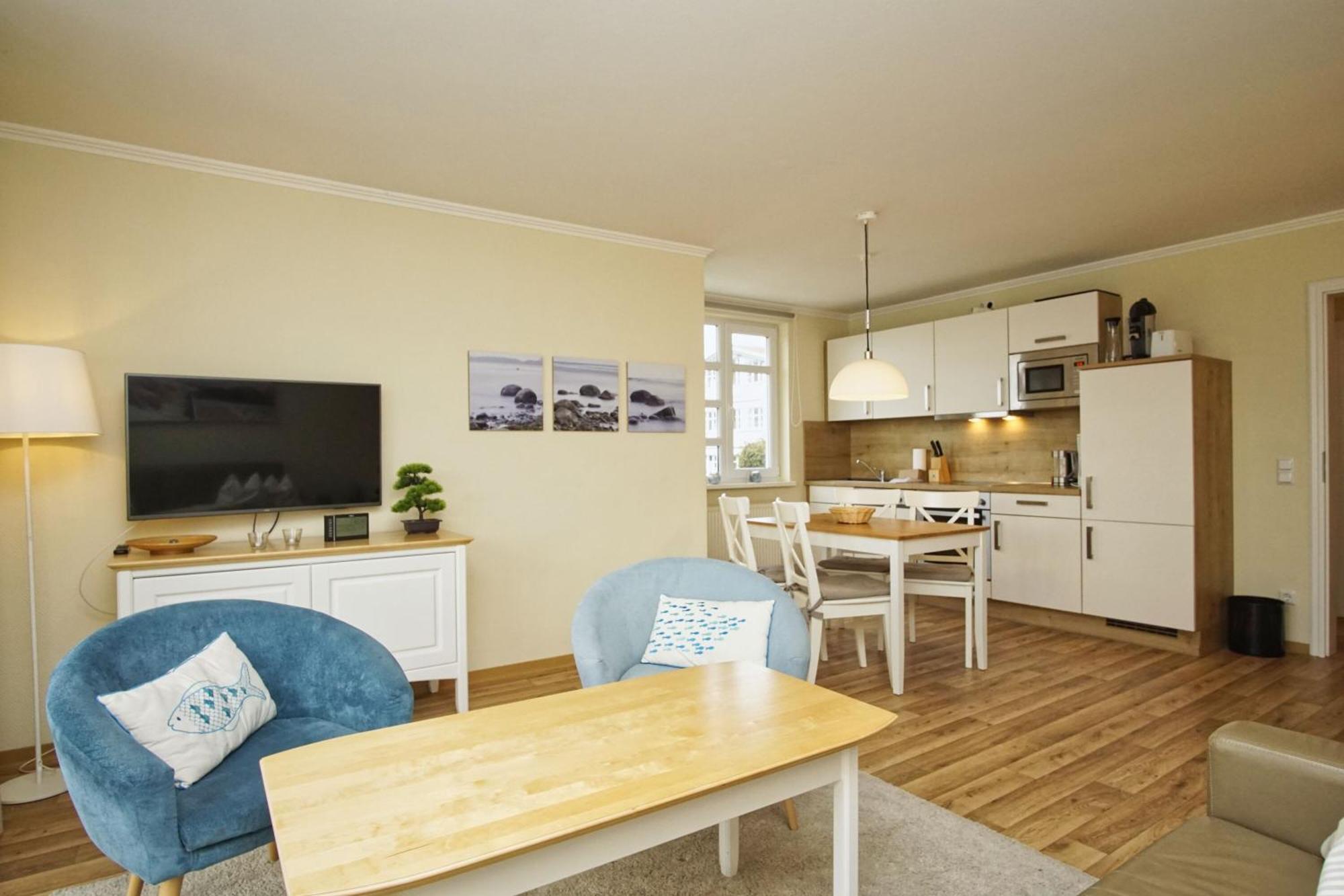 Mit Meerblick Und Balkon, Gratis Nutzung Vom Ahoi Erlebnisbad Und Sauna In Sellin - Meeresblick Fewo 38 Герен Екстер'єр фото